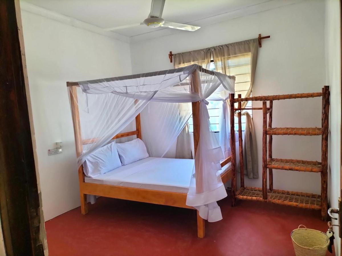 Mambo Leo Hostel Paje Zimmer foto